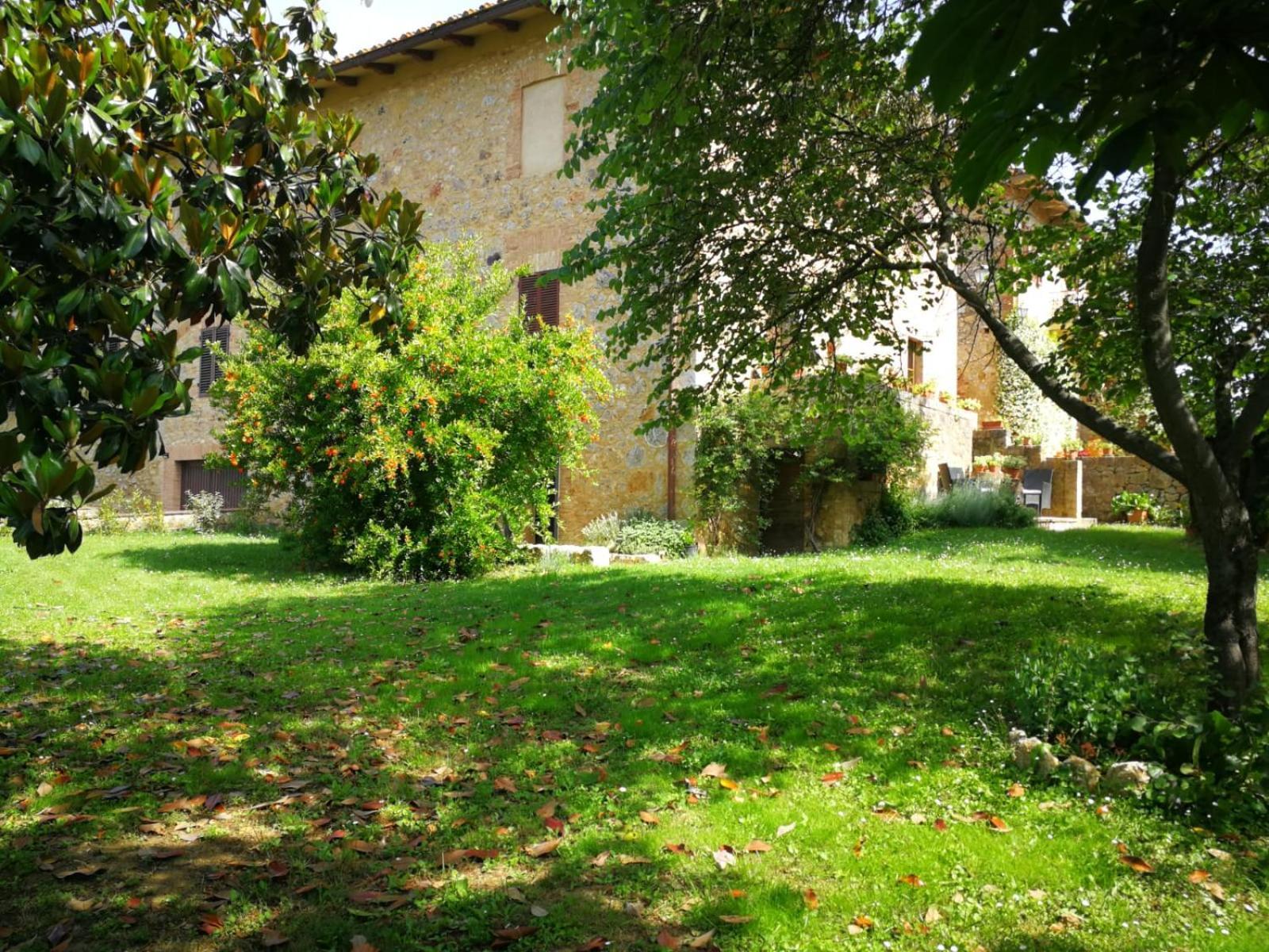 Claudia Vacanza Toscana - Appartamento Melograno -10 Min Da Siena Совичилле Экстерьер фото