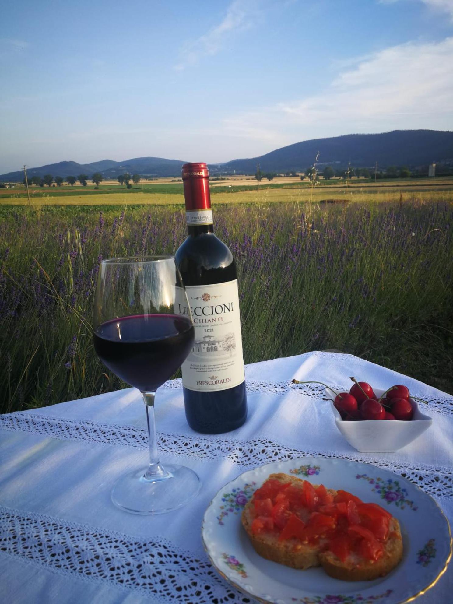 Claudia Vacanza Toscana - Appartamento Melograno -10 Min Da Siena Совичилле Экстерьер фото