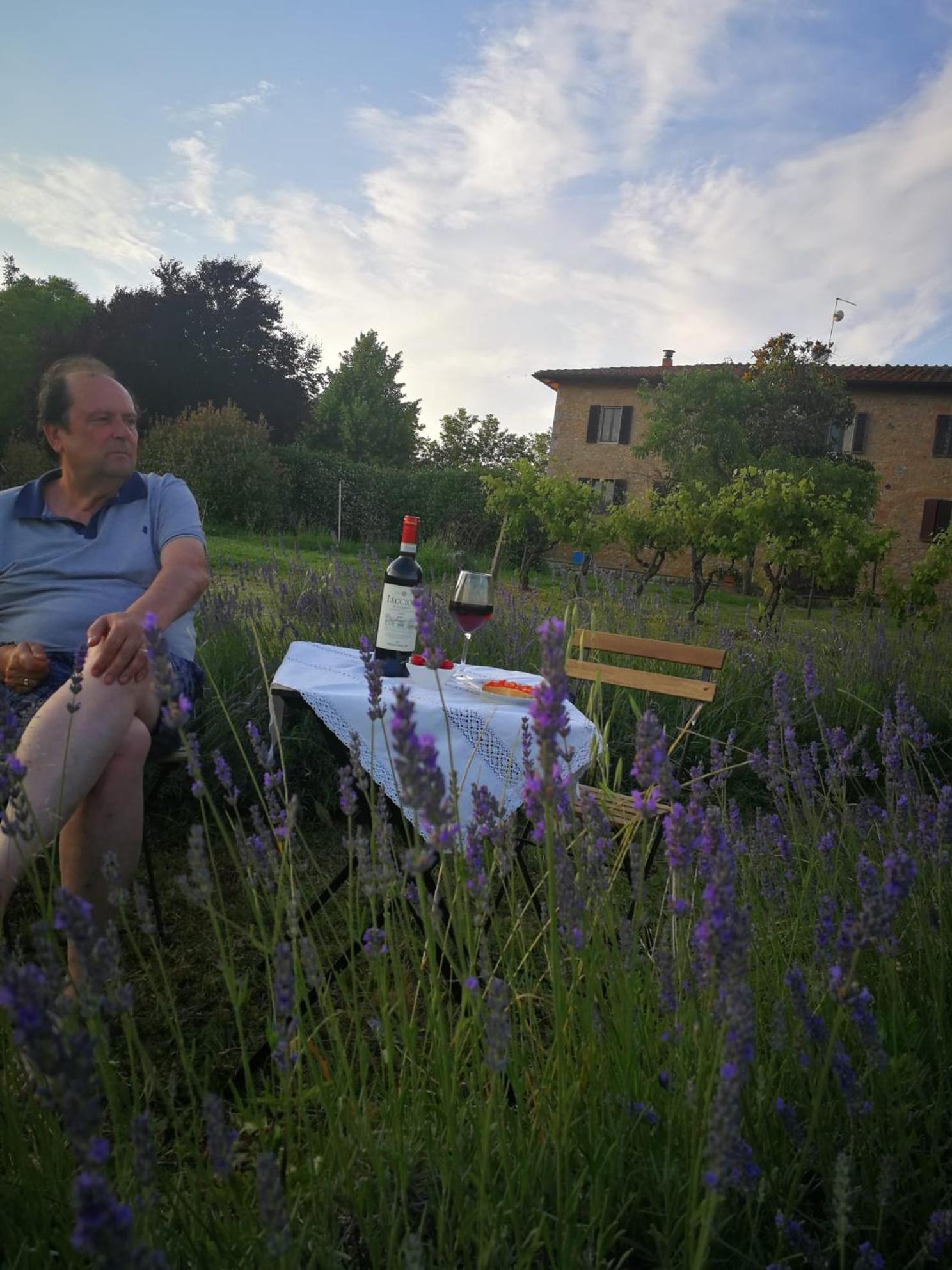 Claudia Vacanza Toscana - Appartamento Melograno -10 Min Da Siena Совичилле Экстерьер фото